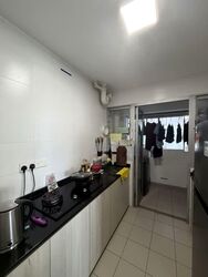 Blk 293D Skypeak @ Bukit Batok (Bukit Batok), HDB 3 Rooms #535468451